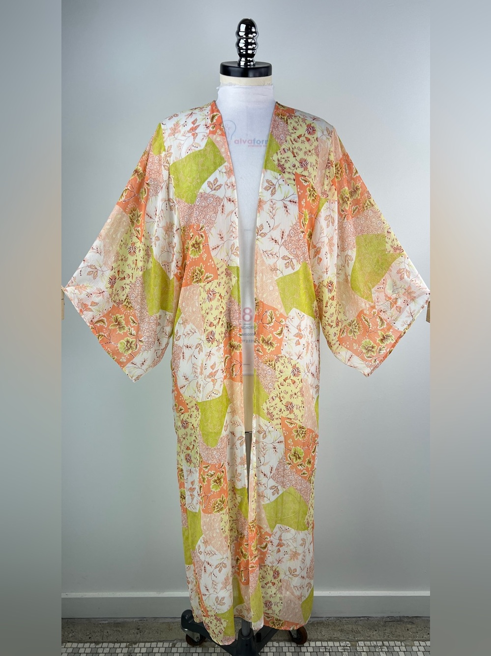 💚 3670. Patchwork Floral Print Kimono Duster in Peach & Lime